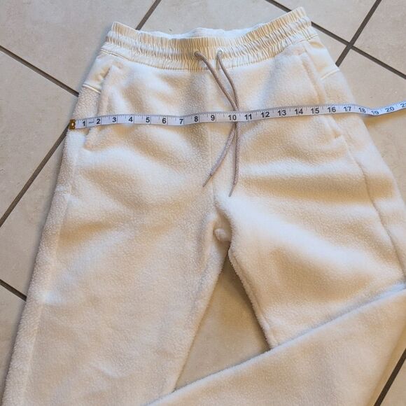 NWT Allbirds Sweatpant Fluff Fleece White Sherpa Merino Wool Blend S - Picture 6 of 11